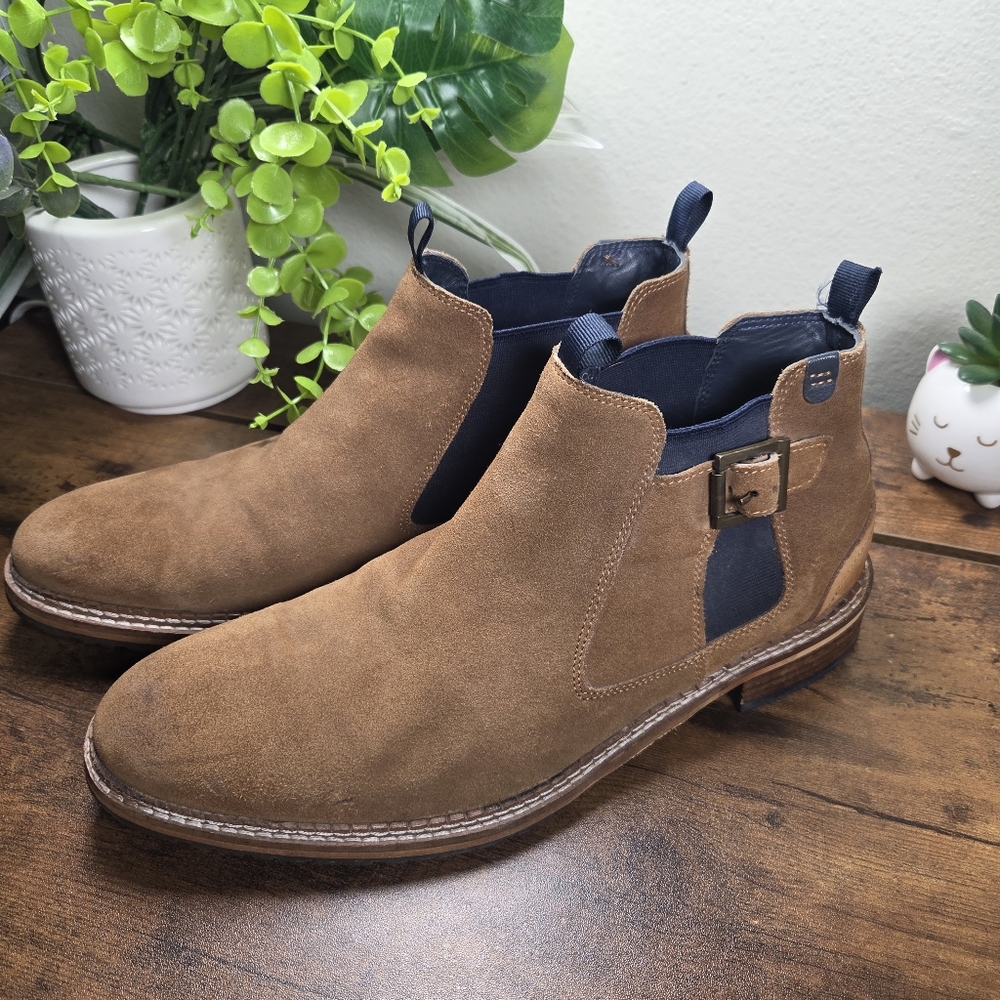Vintage Foundry Co. The Antisana Suede Chelsea Boots Men's size US 8.5 VF1164